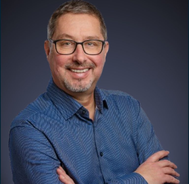 Mike Kogler Porträt von Mike Kogler, Innovationsmanager und Projektmanager für Entwicklung und Nachhaltigkeitsmanagement aus Karlsruhe.